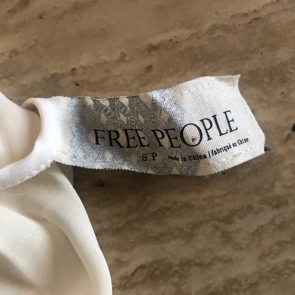 Top - Picture 2 of 3